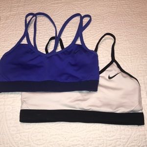 Nike sports bra bundle
